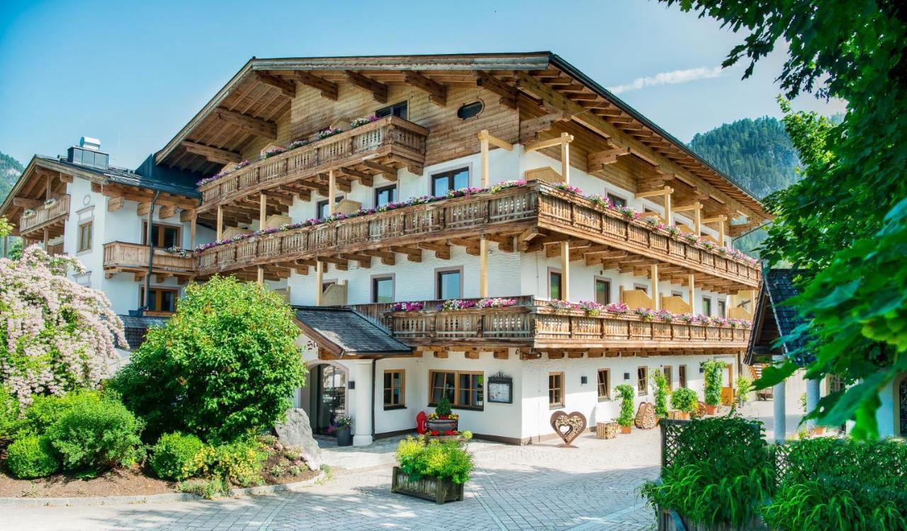 Hotel Schoerhof Saalfelden Exterior foto